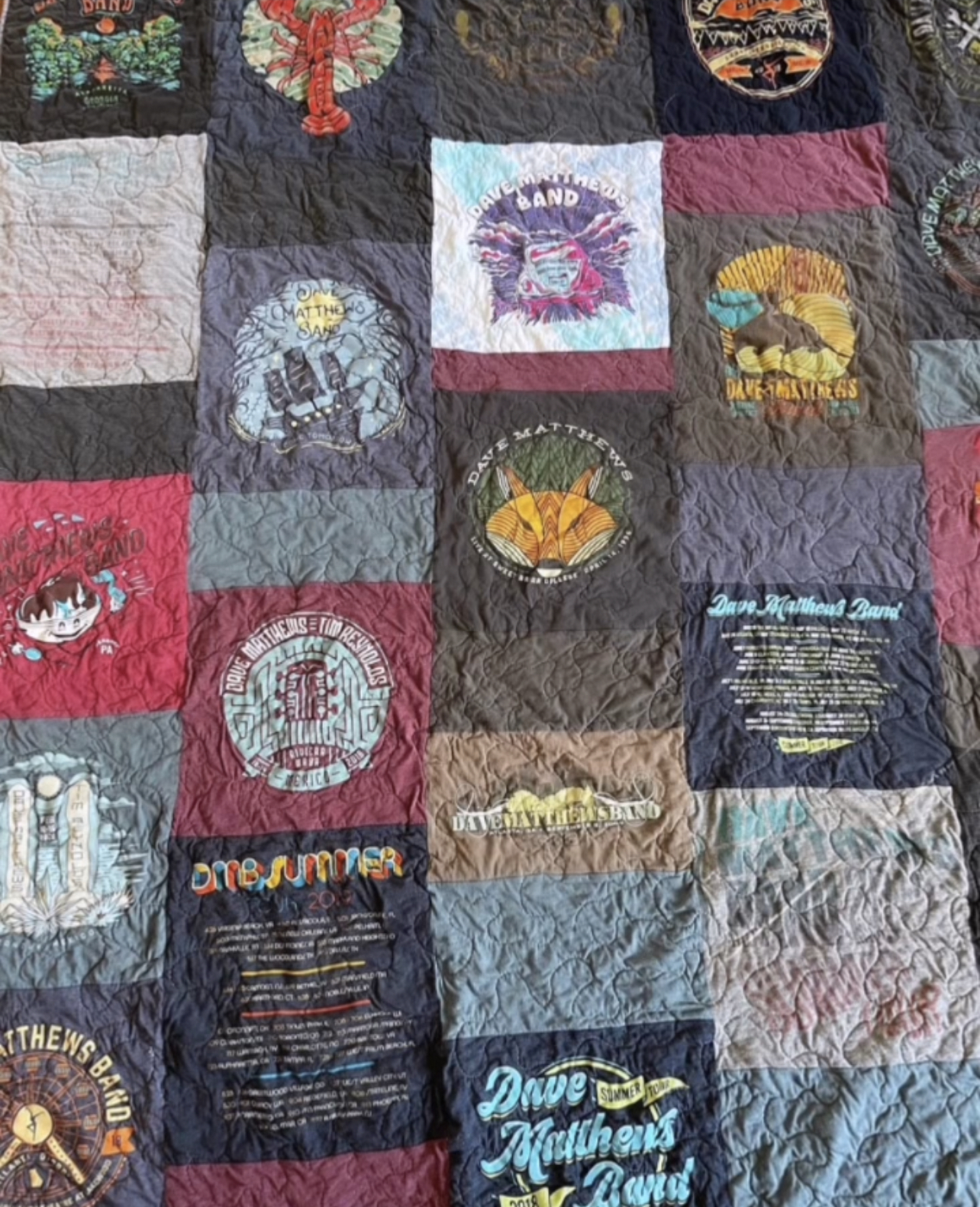 Classic Mosaic Style T-Shirt Quilt - Image 9